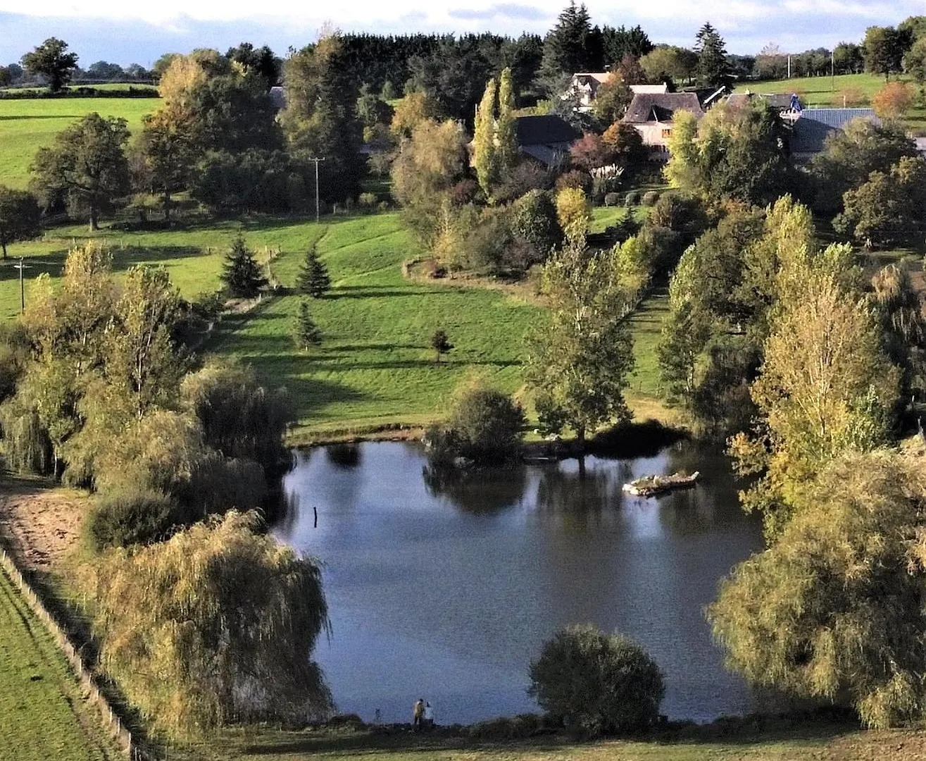 Holiday home Maison De Ferme, Prairies Sur La Colline, Etang Lanuejouls-et-Privezac France